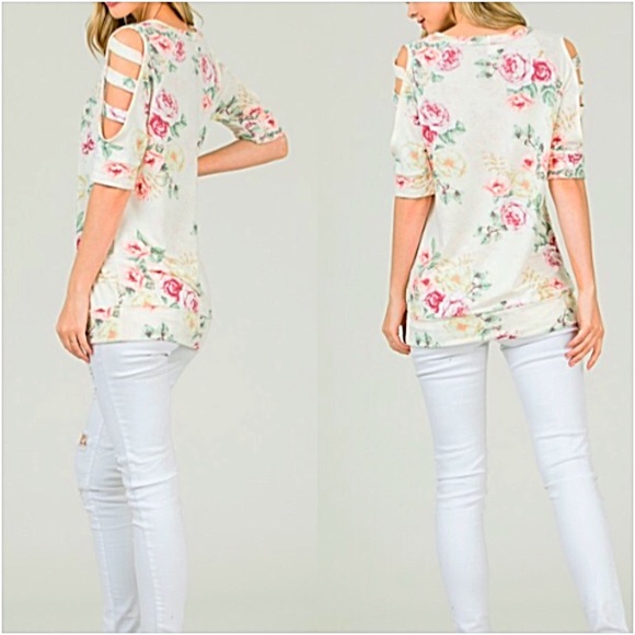 Supremely Soft Floral Ladder Sleeve Top SML - Picture 5 of 8